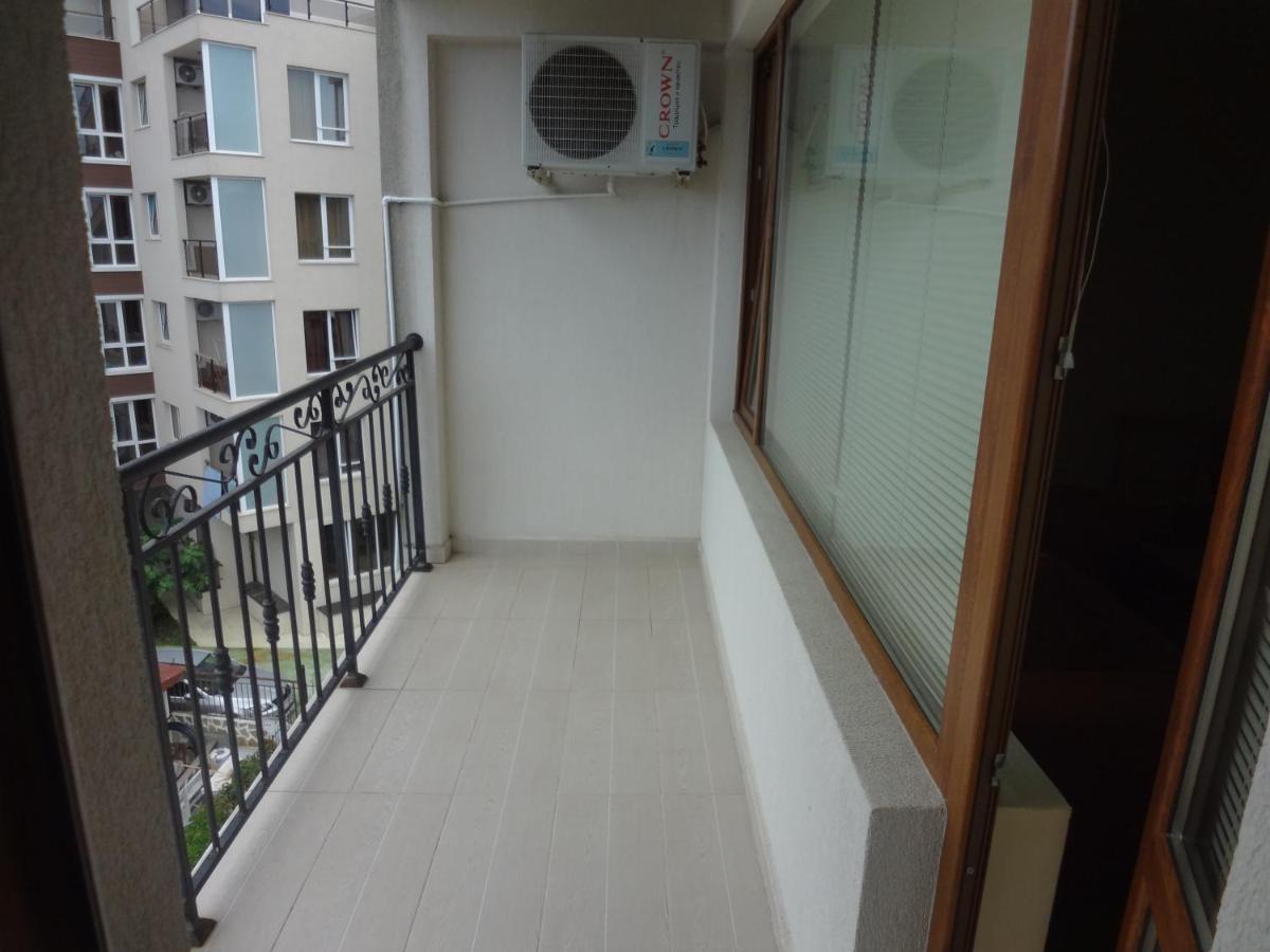 Apartment Lazur By The Sea Ravda ภายนอก รูปภาพ